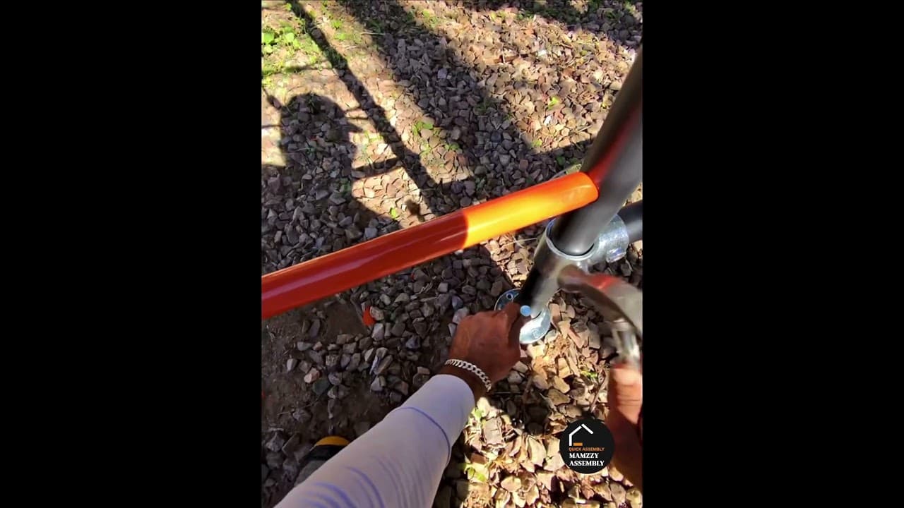 Monkey bars πͺβοΈπ οΈπ¨ππ€π€π«΄πΌ